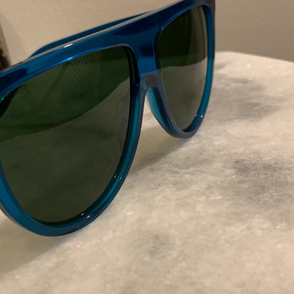 Celíne Flat Top Aviators